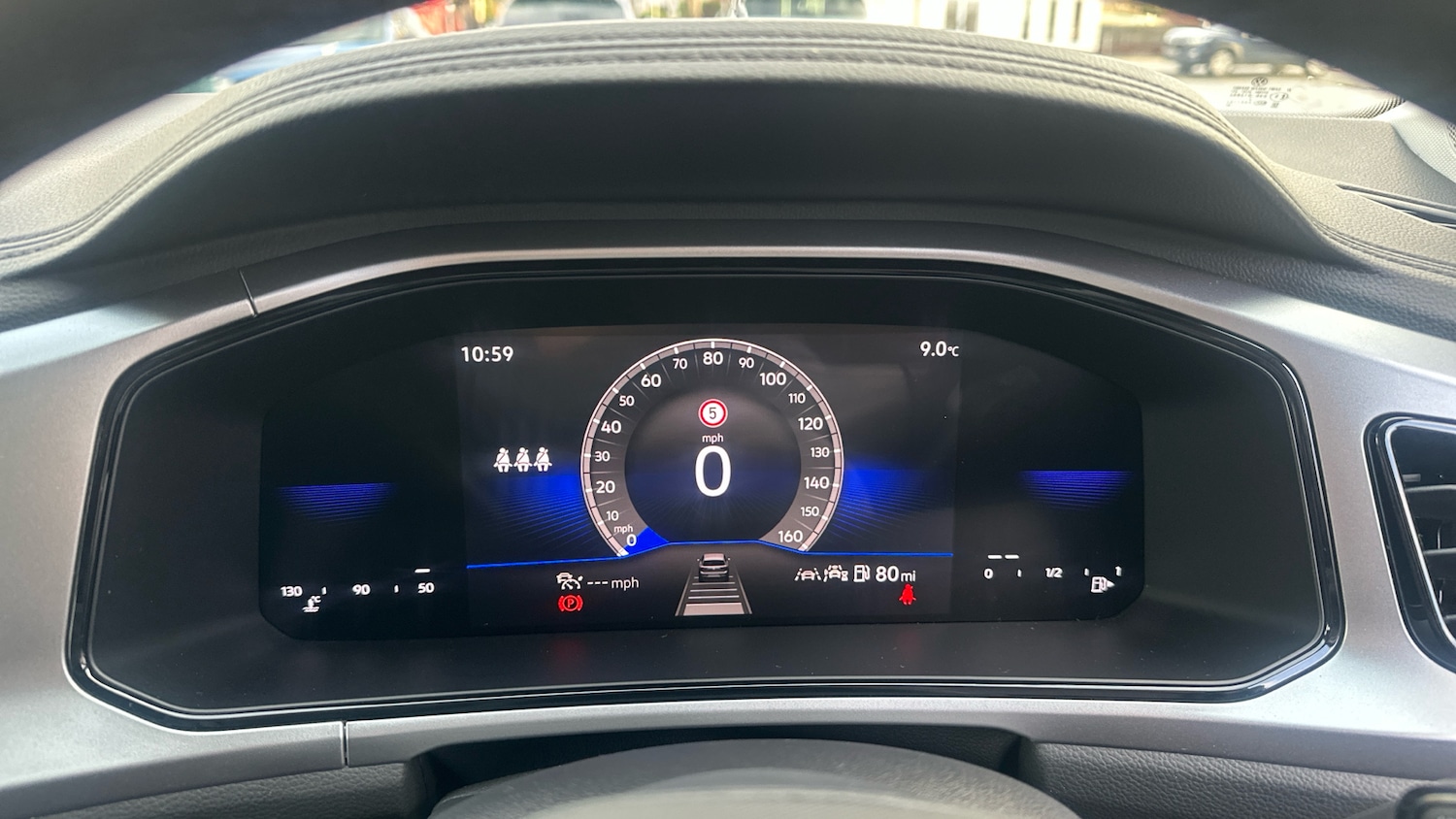 Used Volkswagen T-Roc 2025 for sale - 76859079: Photo 11