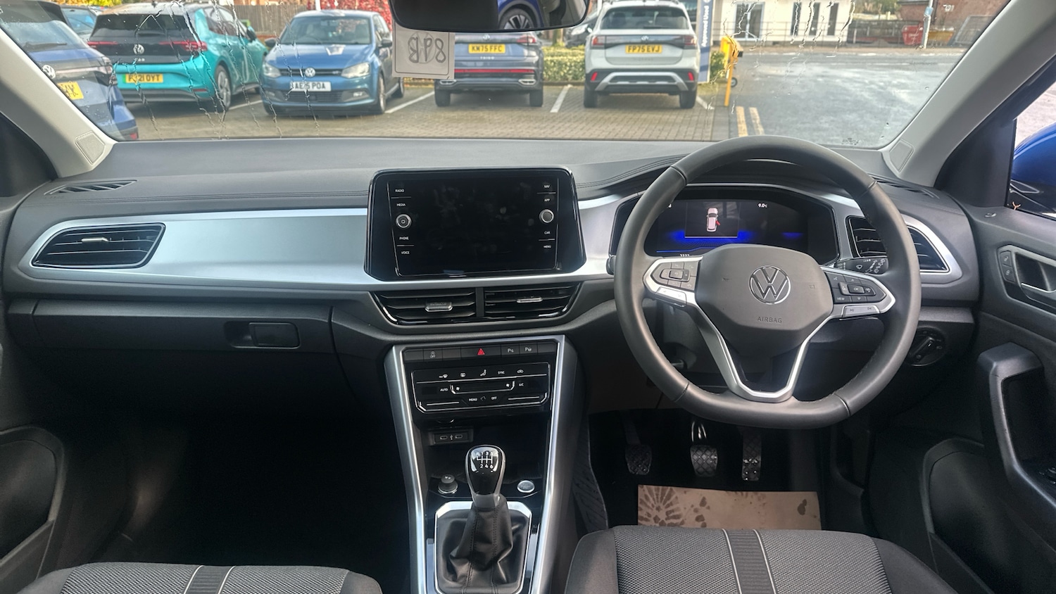 Used Volkswagen T-Roc 2025 for sale - 76859079: Photo 9