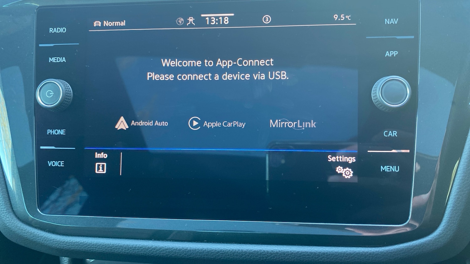 Used Volkswagen Tiguan 2021 for sale - 76611567: Photo 25