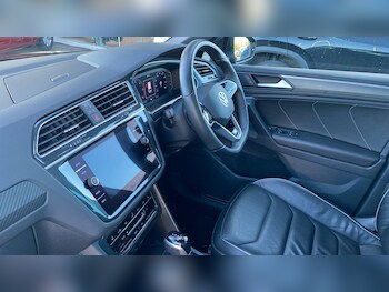 Used Volkswagen Tiguan 2021 for sale - 76611567: Photo