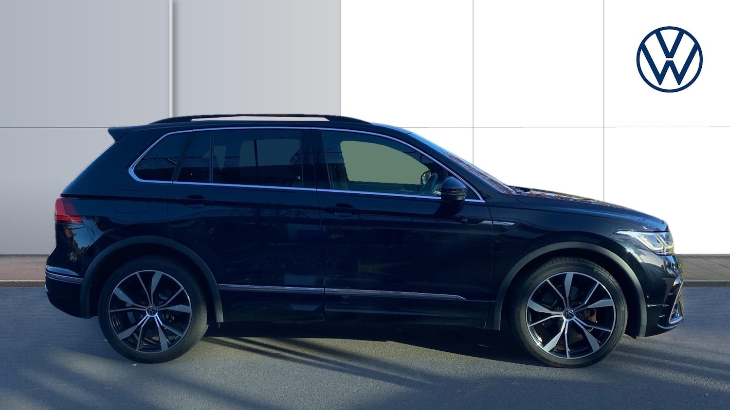 Used Volkswagen Tiguan 2021 for sale - 76611567: Photo 4