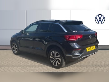 Used Volkswagen T-Roc 2022 for sale - 75405847: Photo
