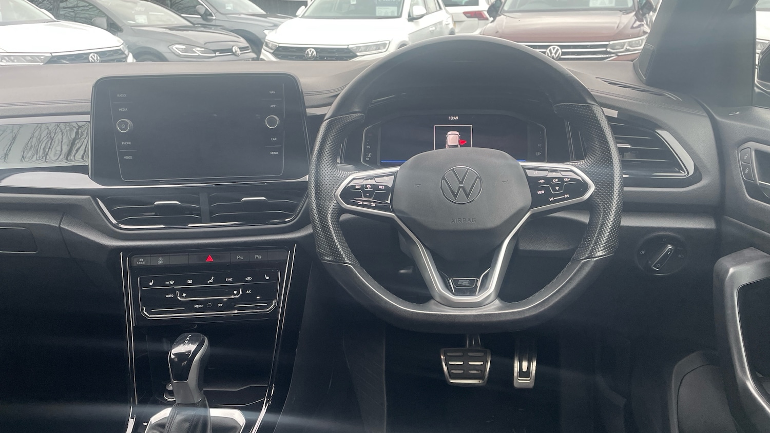 Used Volkswagen T-Roc 2022 for sale - 77578646: Photo 10