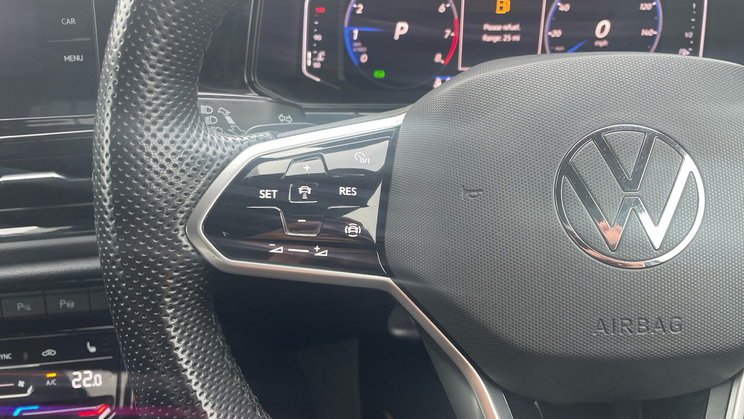 Used Volkswagen T-Roc 2022 for sale - 77578646: Photo 17