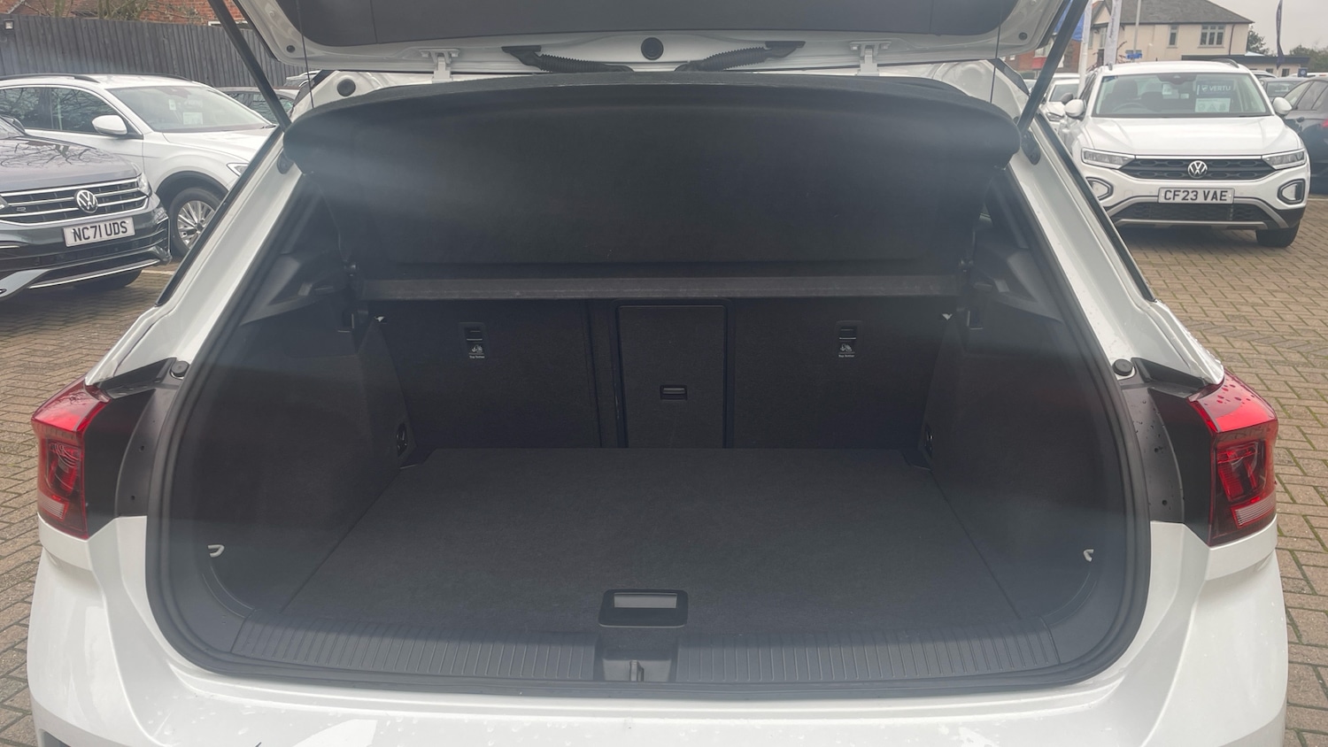 Used Volkswagen T-Roc 2022 for sale - 77578646: Photo 20