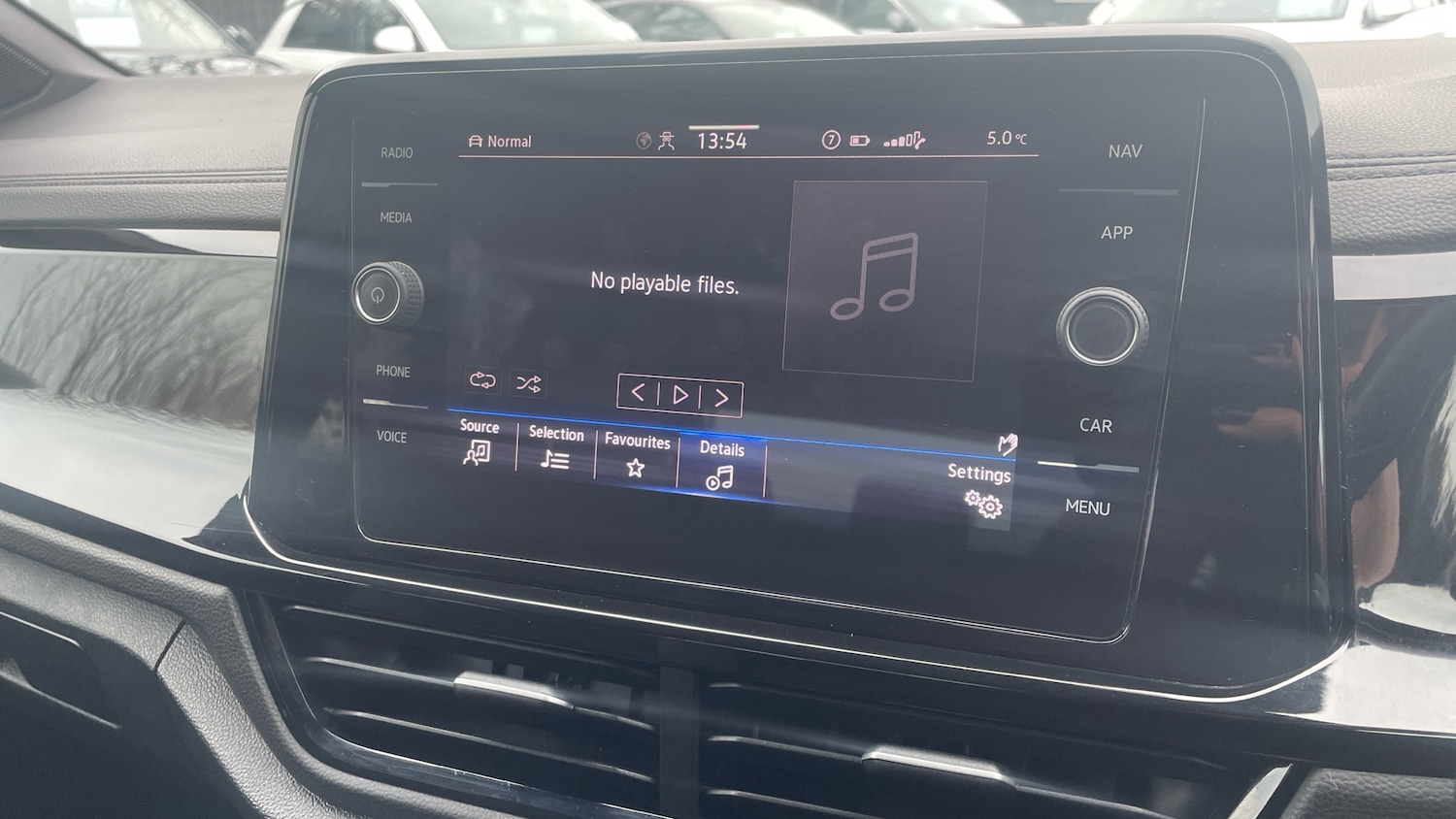 Used Volkswagen T-Roc 2022 for sale - 77578646: Photo 28