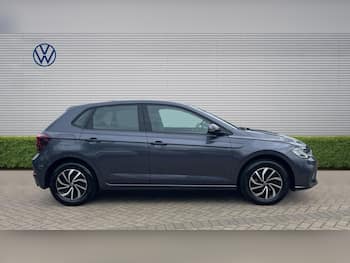 Used Volkswagen Polo 2024 for sale - 79785872: Photo