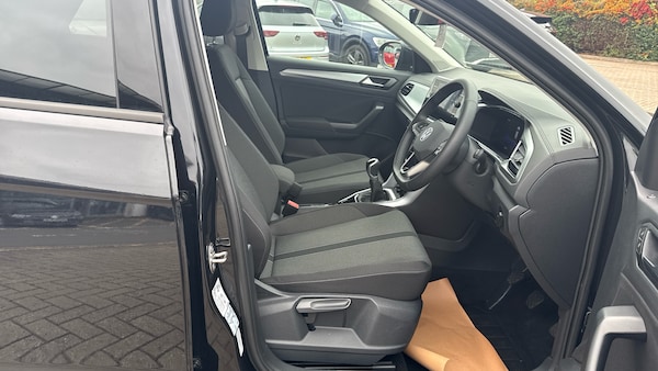 Used Volkswagen T-Roc 2025 for sale - 76253876: Photo 15