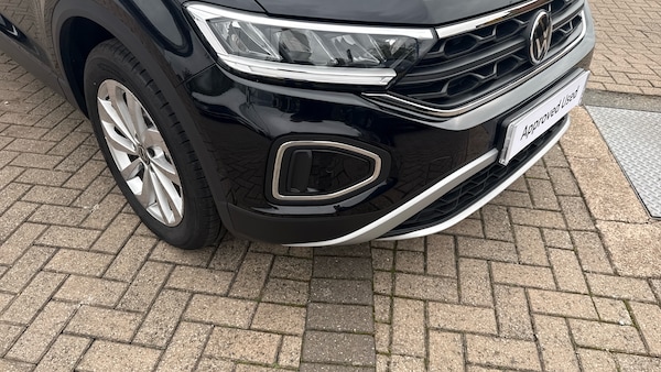 Used Volkswagen T-Roc 2025 for sale - 76253876: Photo 35