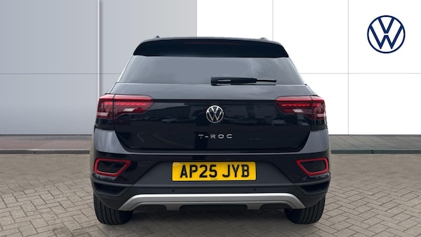 Used Volkswagen T-Roc 2025 for sale - 76253876: Photo 8