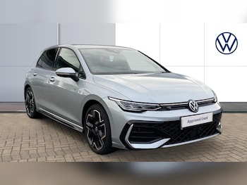 Used Volkswagen Golf 2025 for sale - 76477803: Photo