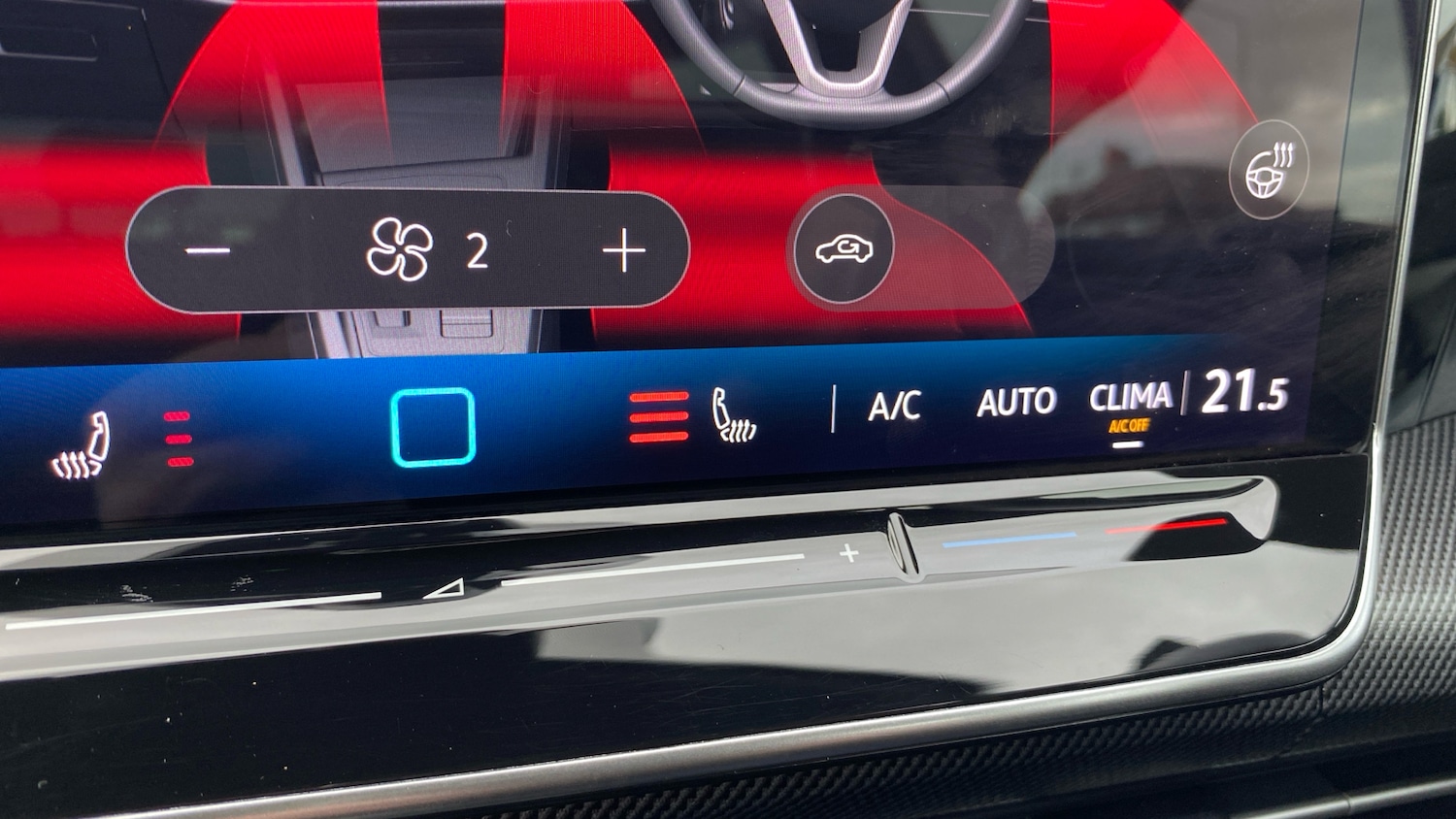 Used Volkswagen Golf 2025 for sale - 76477803: Photo 25