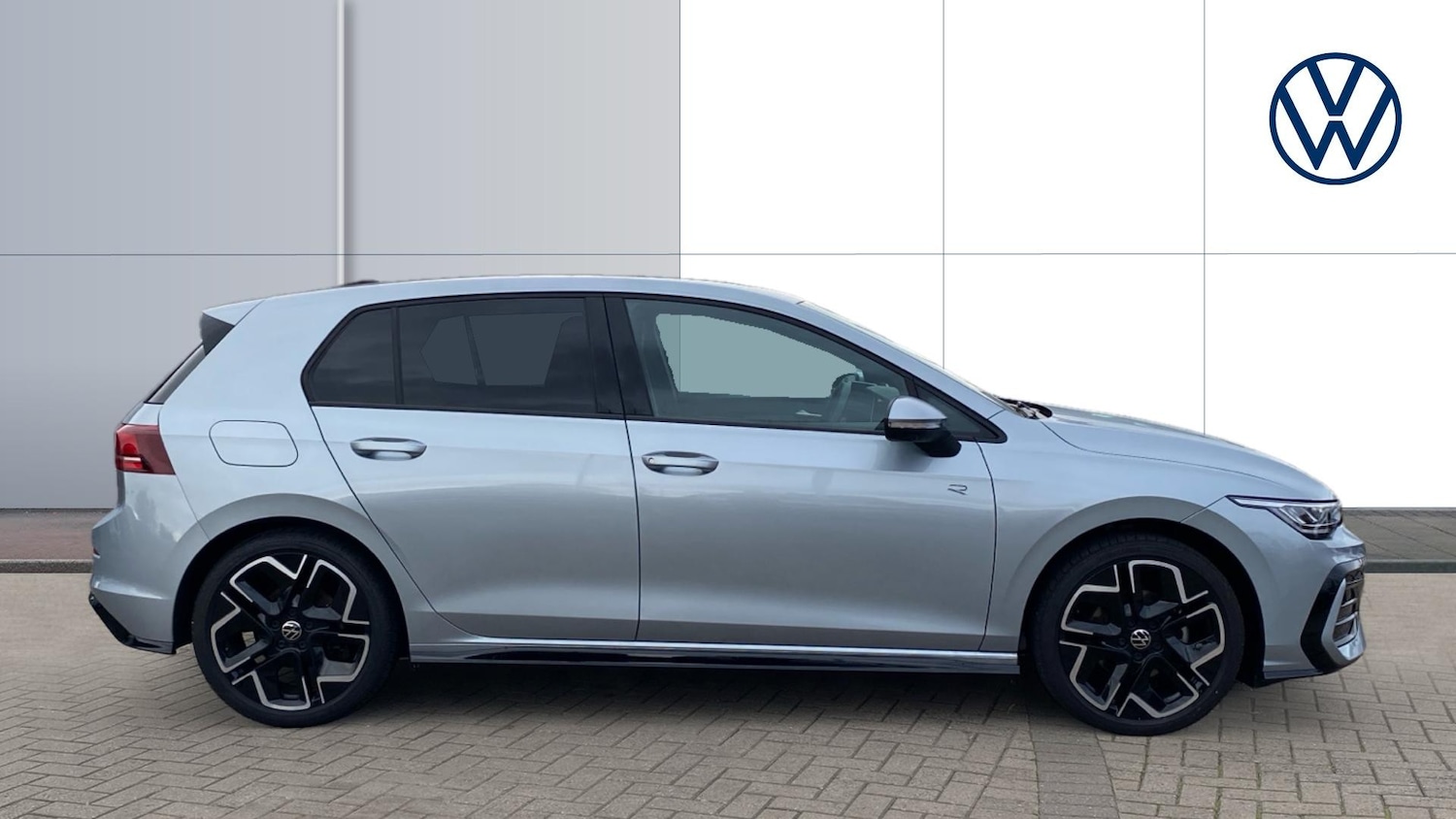 Used Volkswagen Golf 2025 for sale - 76477803: Photo 4