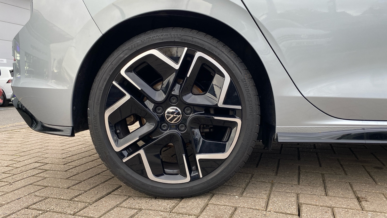 Used Volkswagen Golf 2025 for sale - 76477803: Photo 5