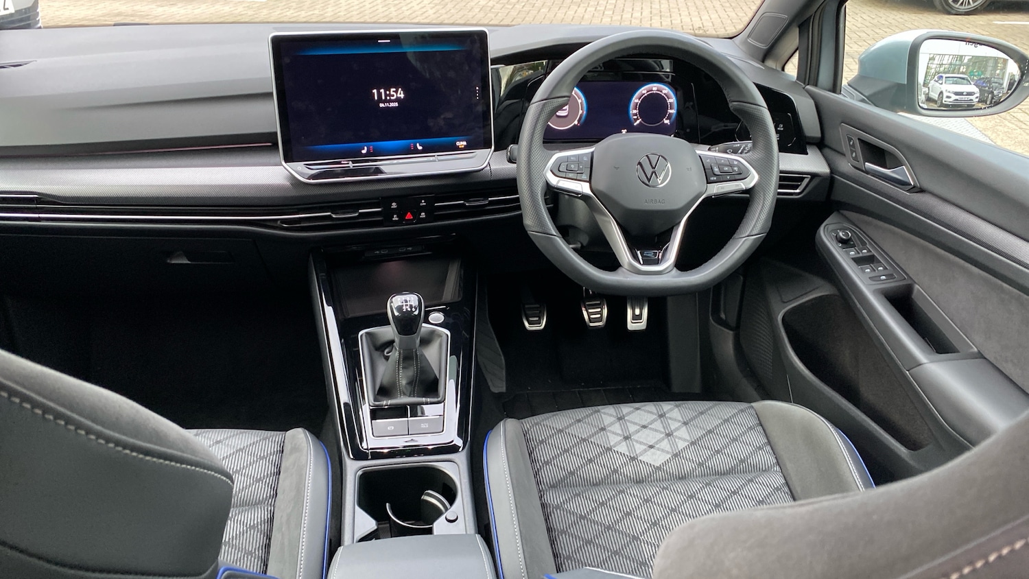 Used Volkswagen Golf 2025 for sale - 76477803: Photo 9