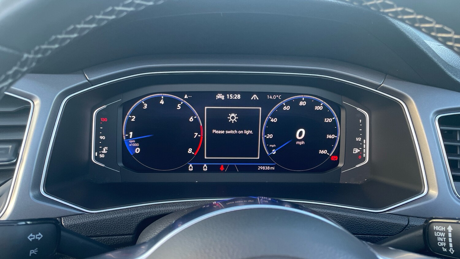 Used Volkswagen T-Roc 2021 for sale - 76578092: Photo 11