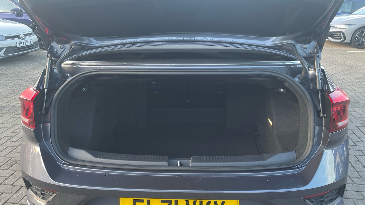 Used Volkswagen T-Roc 2021 for sale - 76578092: Photo 20