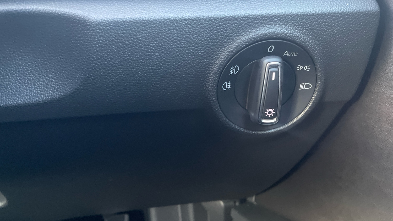 Used Volkswagen T-Roc 2021 for sale - 76578092: Photo 31