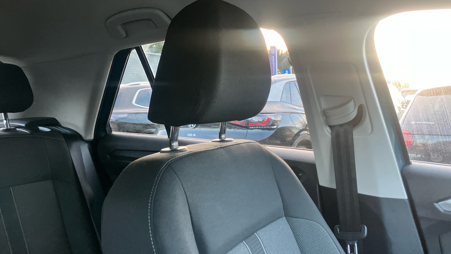 Used Volkswagen T-Roc 2023 for sale - 76980746: Photo 25