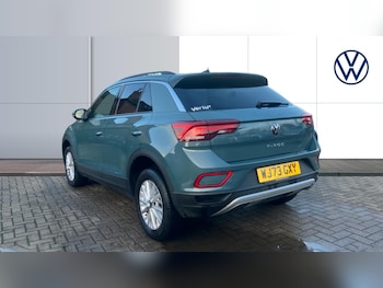 Used Volkswagen T-Roc 2023 for sale - 76980746: Photo