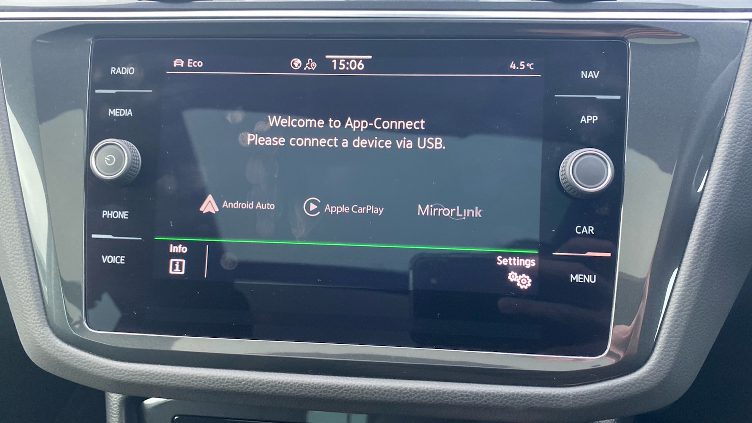 Used Volkswagen Tiguan 2022 for sale - 77274734: Photo 24