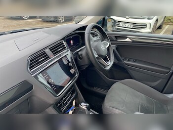 Used Volkswagen Tiguan 2022 for sale - 77274734: Photo