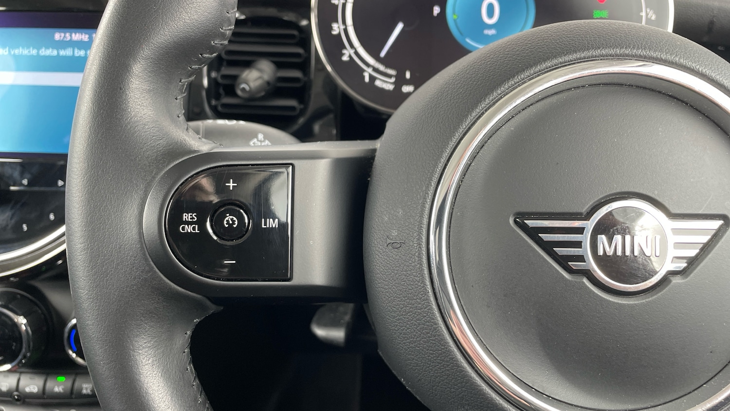 Used MINI Hatch 2023 for sale - 78015108: Photo 17