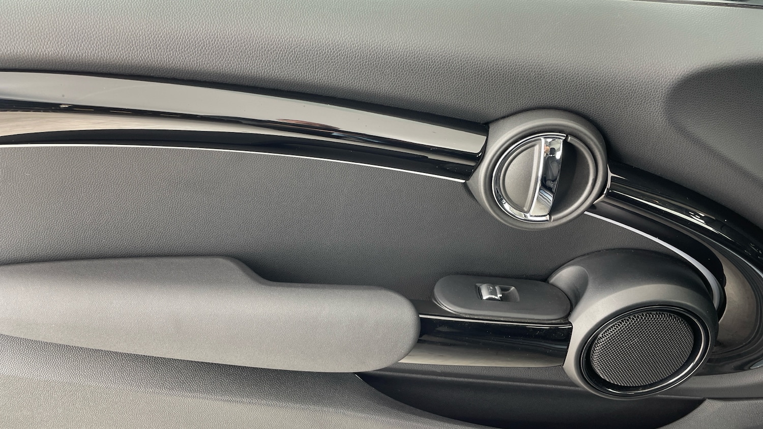 Used MINI Hatch 2023 for sale - 78015108: Photo 26