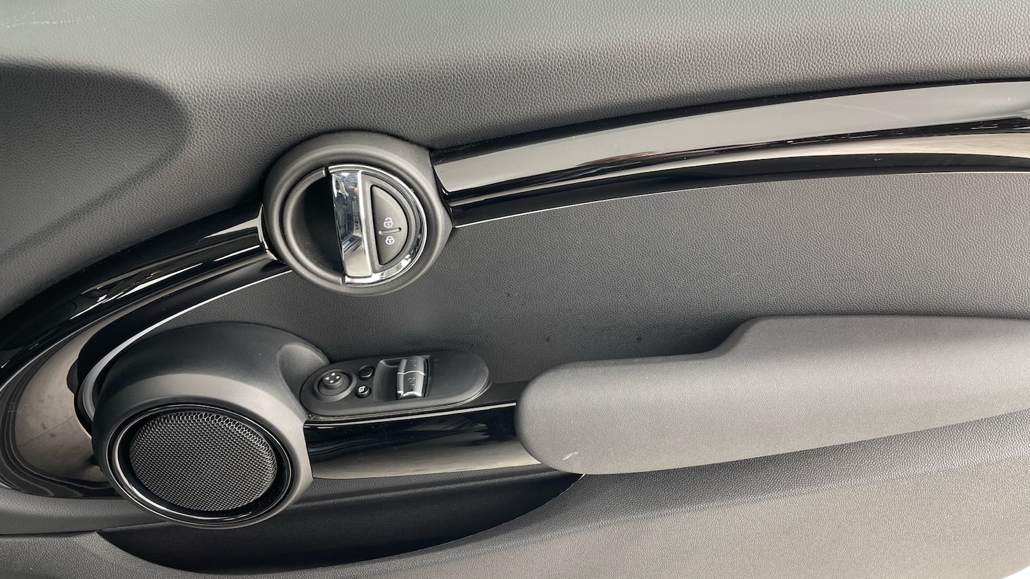 Used MINI Hatch 2023 for sale - 78015108: Photo 40