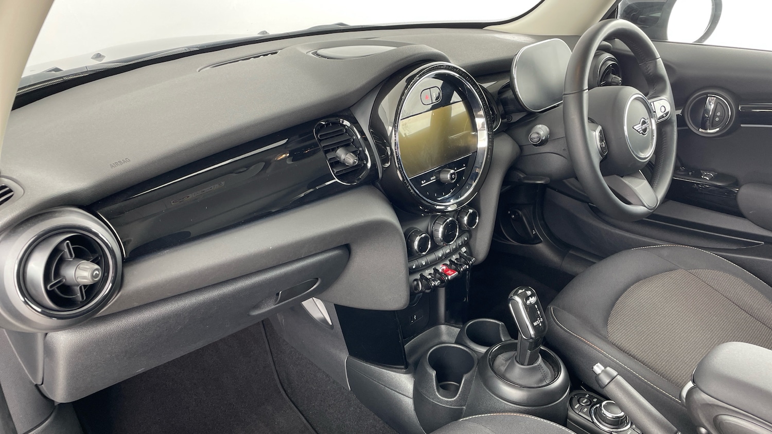 Used MINI Hatch 2023 for sale - 78015108: Photo 7