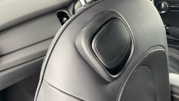 Used MINI Convertible 2023 for sale - 75535726: Photo 31