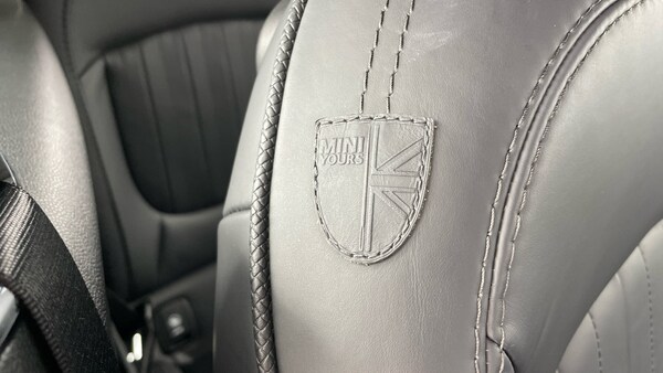 Used MINI Convertible 2023 for sale - 75535726: Photo 47