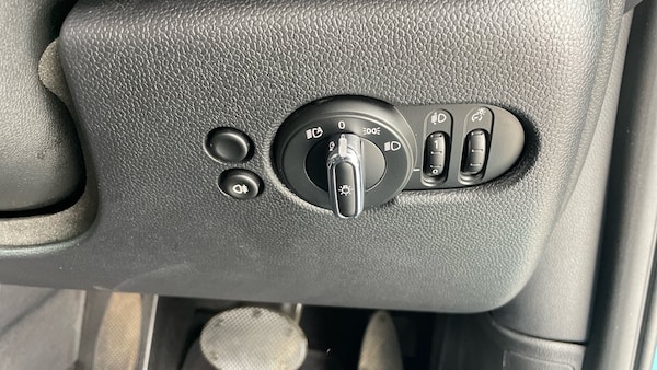 Used MINI Convertible 2023 for sale - 75535726: Photo 54
