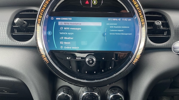 Used MINI Convertible 2023 for sale - 75535726: Photo 70