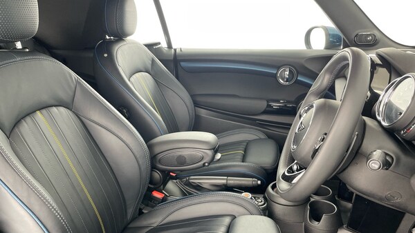 Used MINI Convertible 2020 for sale - 75586818: Photo 11
