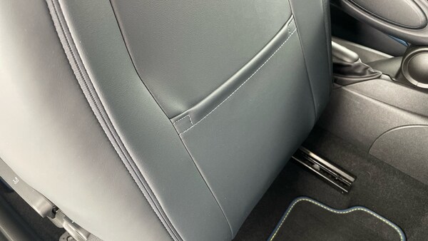 Used MINI Convertible 2020 for sale - 75586818: Photo 32