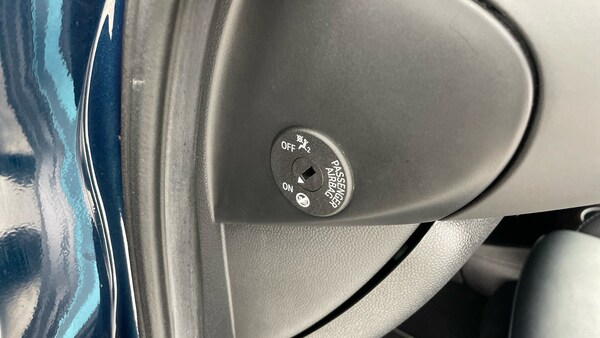 Used MINI Convertible 2020 for sale - 75586818: Photo 33