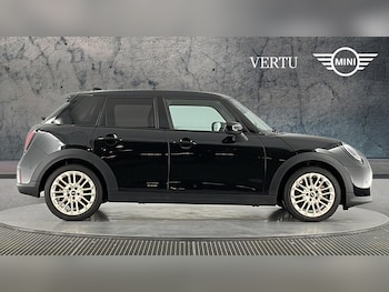 Used MINI Cooper 2024 for sale - 77493186: Photo