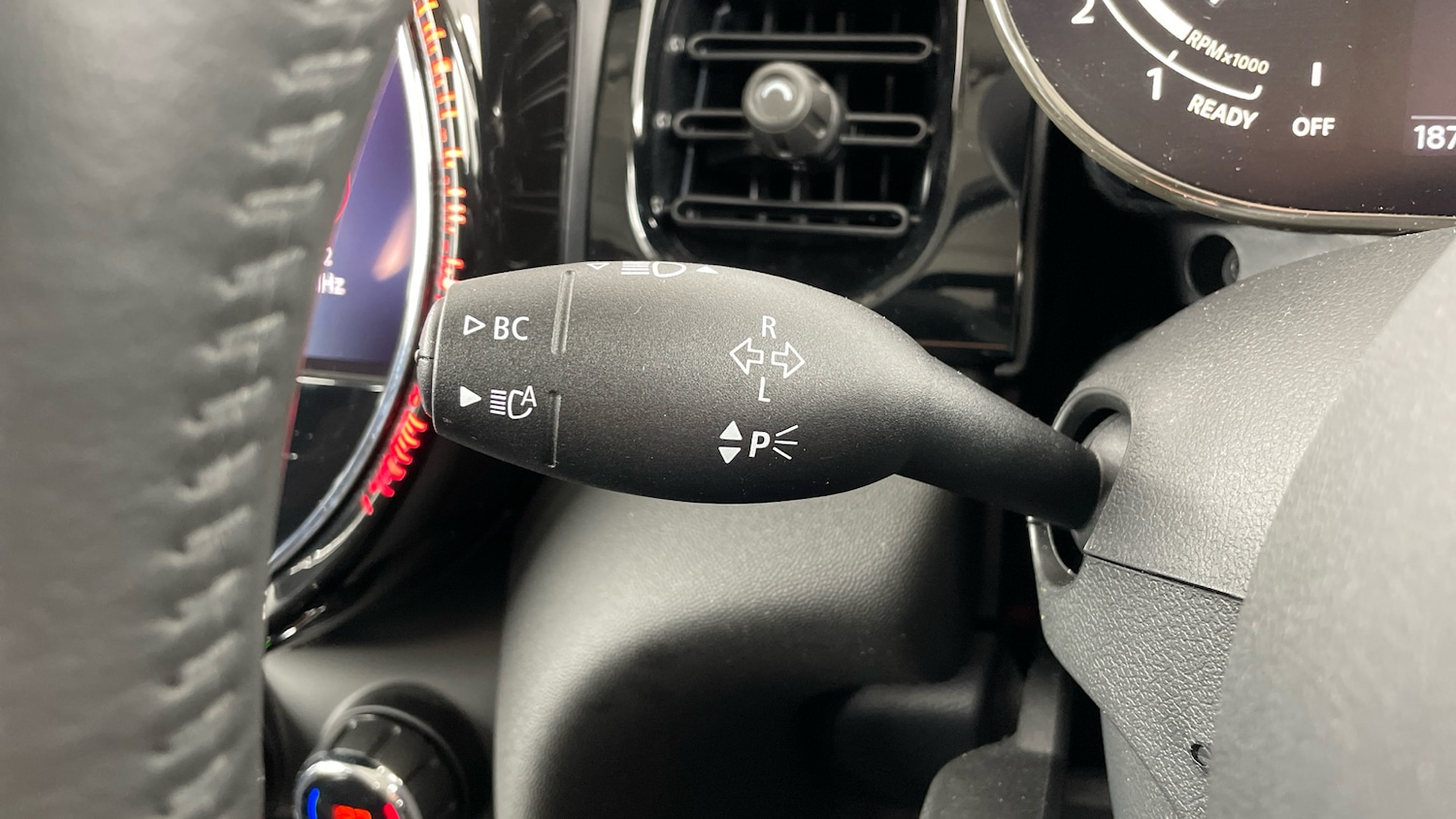 Used MINI Hatch 2023 for sale - 77023914: Photo 51