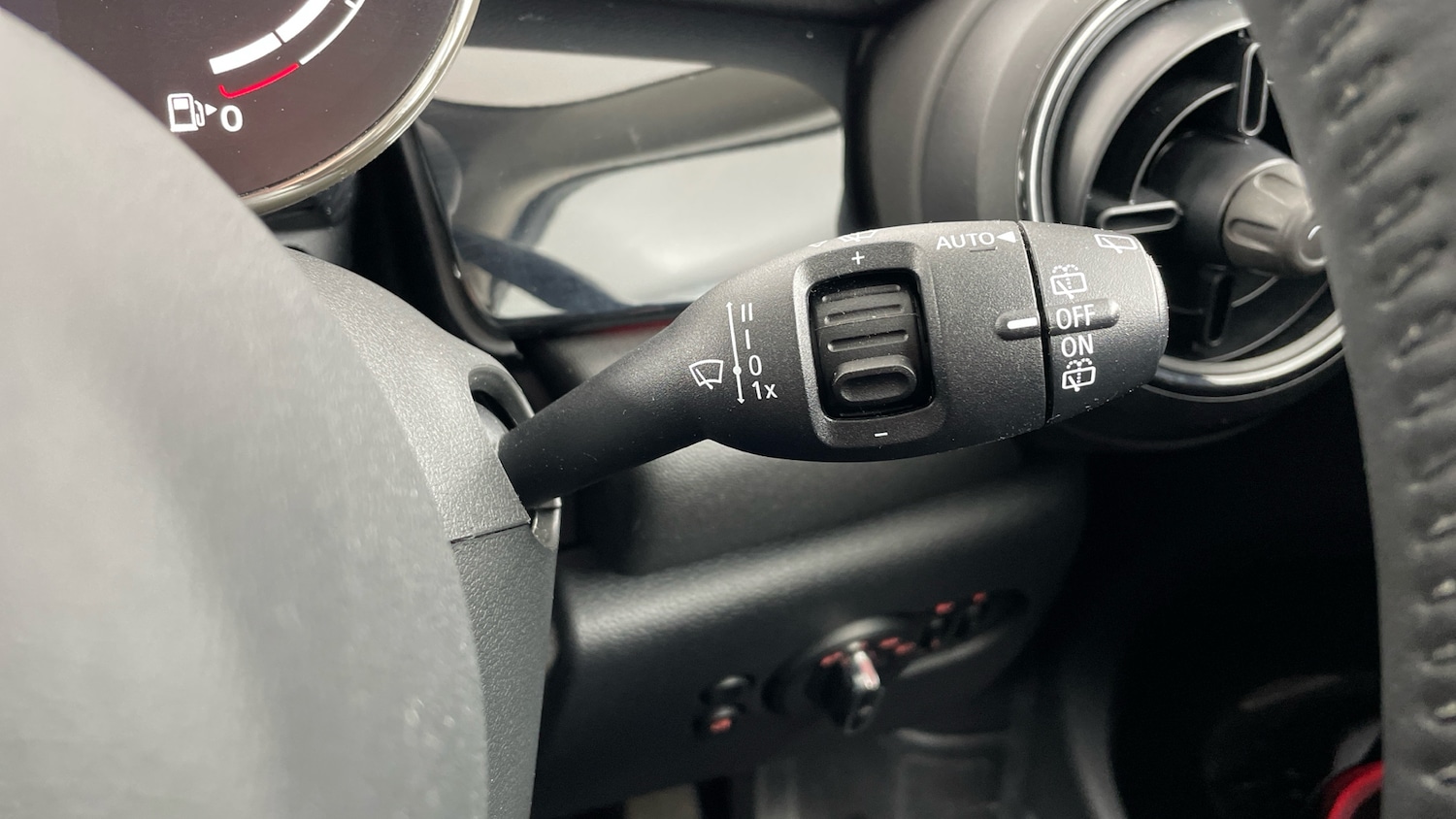 Used MINI Hatch 2023 for sale - 77023914: Photo 52