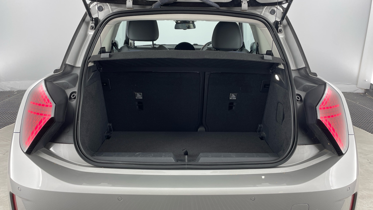 Used MINI Cooper 2024 for sale - 76532075: Photo 13