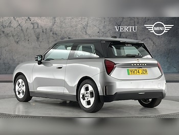 Used MINI Cooper 2024 for sale - 76532075: Photo