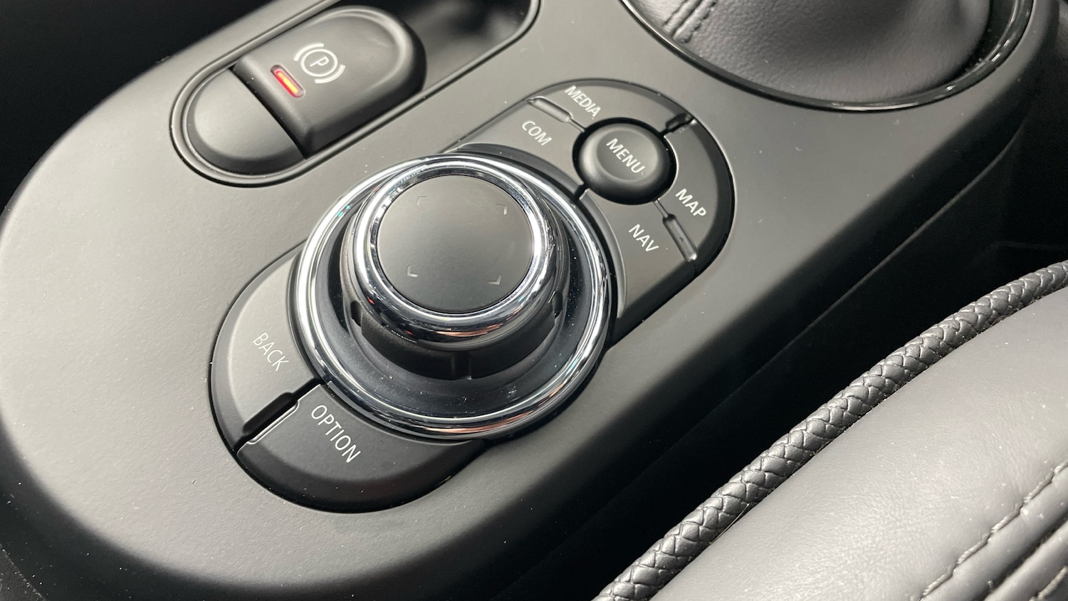 Used MINI Convertible 2022 for sale - 76532069: Photo 19