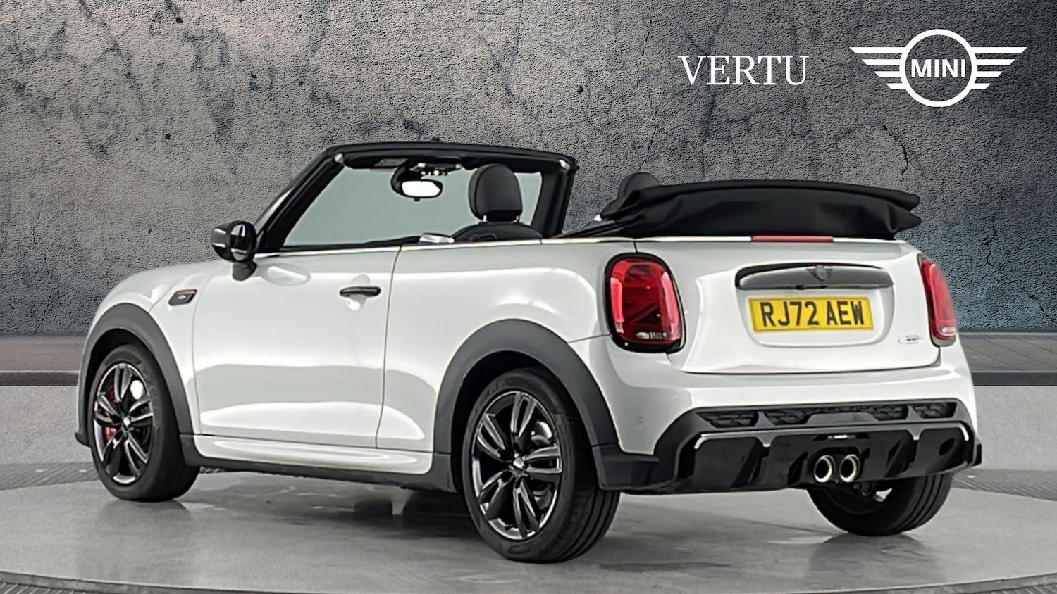Used MINI Convertible 2022 for sale - 76532069: Photo 2