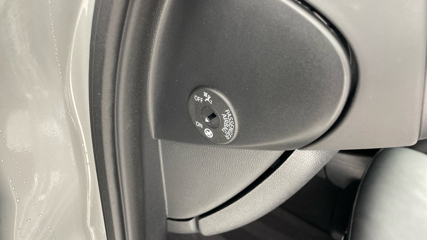 Used MINI Convertible 2022 for sale - 76532069: Photo 34