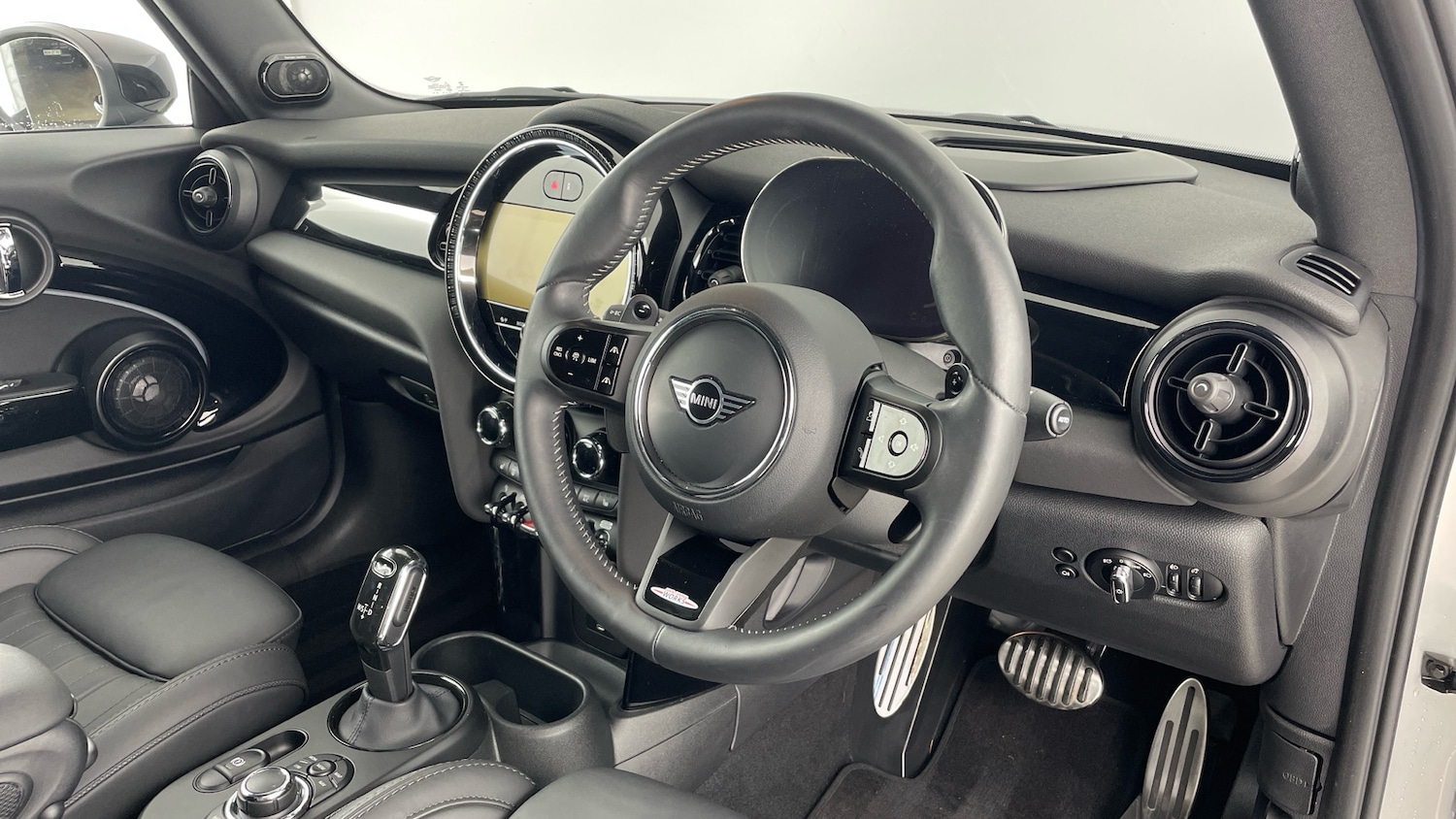 Used MINI Convertible 2022 for sale - 76532069: Photo 6