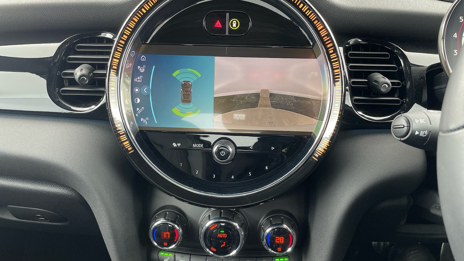 Used MINI Convertible 2022 for sale - 76532069: Photo 61