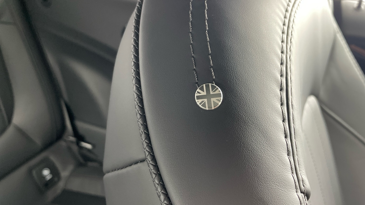 Used MINI Convertible 2022 for sale - 76532069: Photo 73