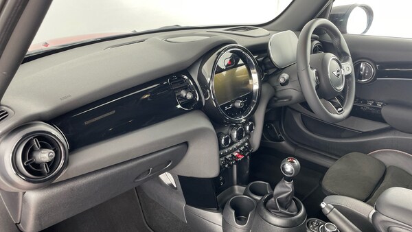 Used MINI Hatch 2022 for sale - 75557570: Photo 7