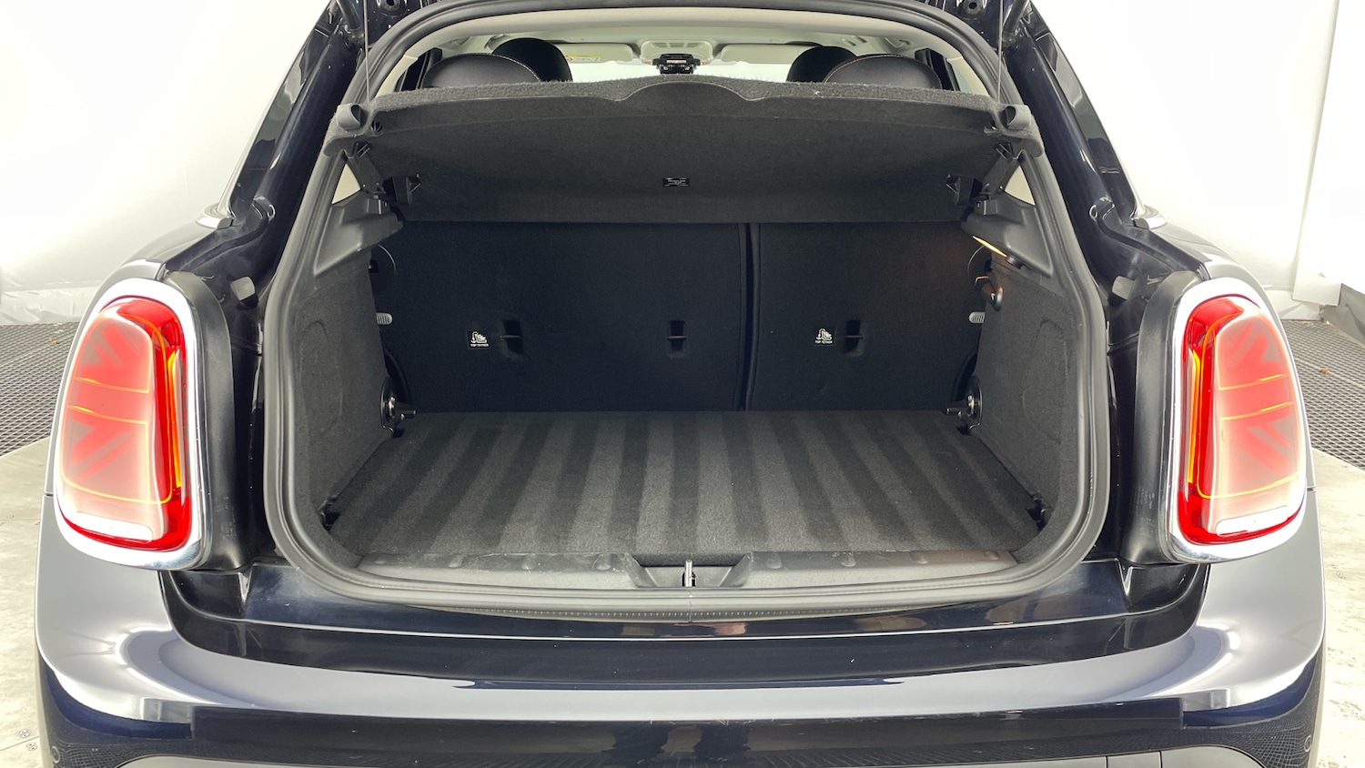 Used MINI Hatch 2023 for sale - 77077808: Photo 13